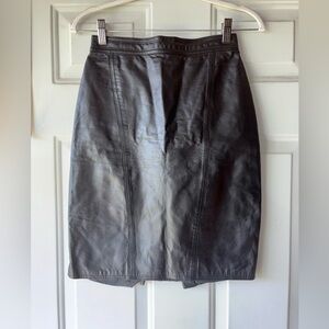 Winlit black leather skirt size 7/8